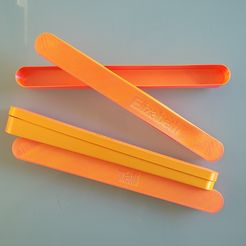 20230803_182344.jpg Free STL file Fully Customizable Toothbrush Holder・Template to download and 3D print