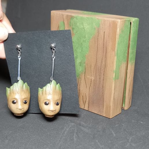 Babygroot.jpg Download OBJ file Baby Groot Earrings • 3D print design, nitchenm