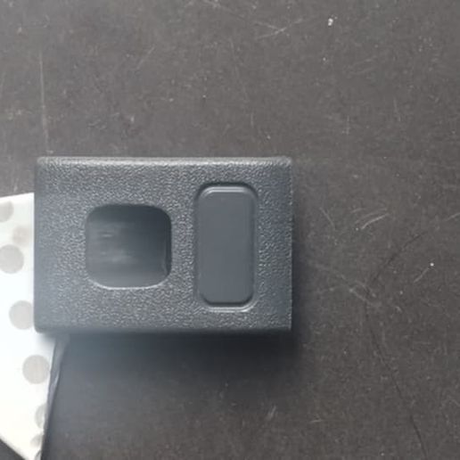 Peugeot 205 guide loquet / door latch guide