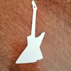 IMG_20200719_175151.jpg Free STL file Porte-clés guitare Explorer・3D printable design to download