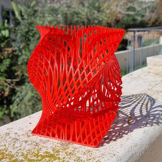 WhatsApp-Image-2025-03-15-at-10.43.4712.jpeg Twisted Grid Lampshade