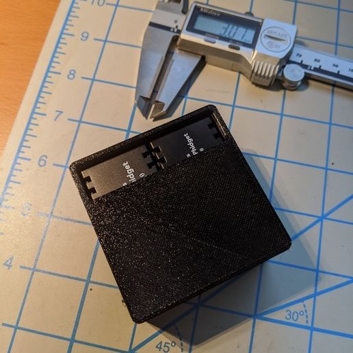 IMG_20200710_093618.jpg Phidget sensor box - 2x