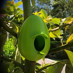 baf91b3a-1e25-4a2b-aa7c-30054b2c2688.jpg Archivo STL Easter Egg Bird House Avocado BIRDHOUSE tree・Objeto imprimible en 3D para descargar
