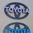 toy04.jpg Toyota badge combo