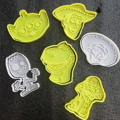 toy story.jpg Woody toy story cookie cutter