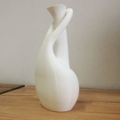 d2b5ca33bd970f64a6301fa75ae2eb22_preview_featured.jpg Klien Bouteille Vase