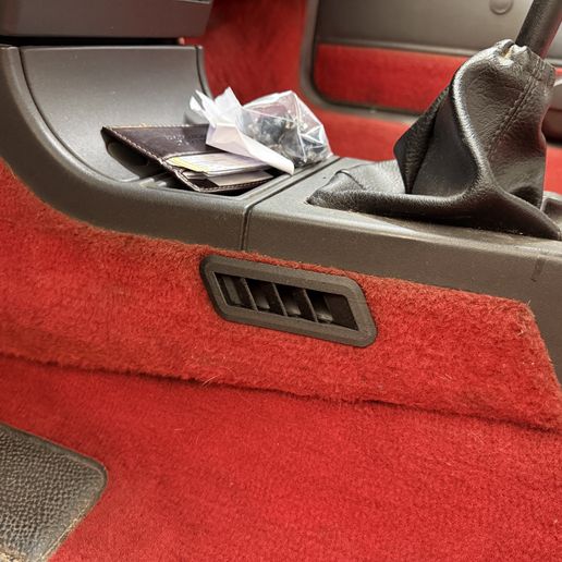 Peugeot 205 gti/cti central console vent