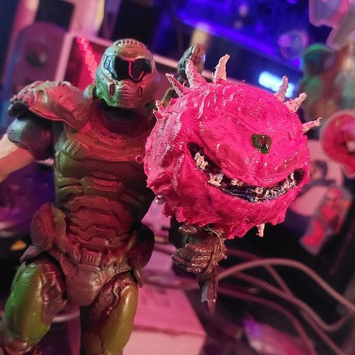 20231104_175647.jpg DooM Cacodemon figure/sculpture