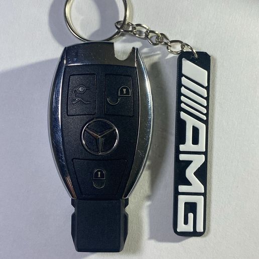 IMG-20251204-WA0022.jpg AMG Keychain