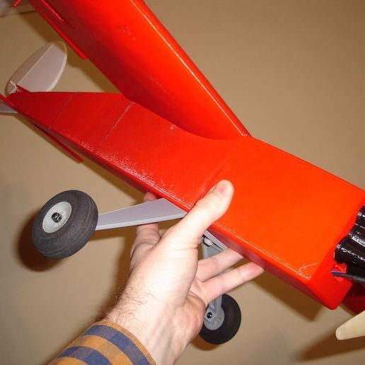 ceb4bd966d4741b525022a7dc0ab1672_display_large.JPG Das Liddle Stik RC Airplane