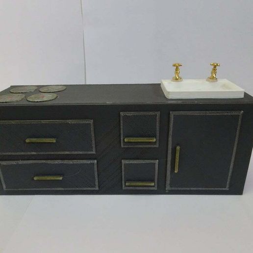 DSC03129.JPG Armário de cozinha para bonecas 1/12