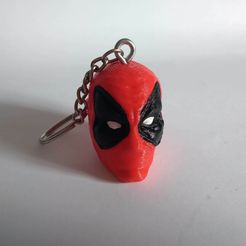 20210217_180759.jpg deadpool keychain