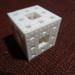 DSC03714.jpg Fractal cube