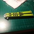 107612543_596828344544675_570697730592342409_n1.jpg Balisong / Butterfly Knife by DavVvE Remix handle rigidity