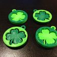 IMG_2177_display_large.jpg Free STL file Shamrock Key Tags / Pendants・3D printing template to download