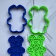 IMG_7167.jpg Cookie cutter gingerbread Mickey Mouse and Minnie Mouse