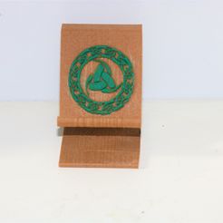 celtic trinity spiral design painted.jpg 3D file Celtic trinity Phone Stand・3D printer model to download
