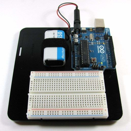 small_assembled_1_display_large.jpg Держатель для Arduino с креплением для аккумулятора