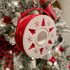 IMG_5585.jpg Free STL file Tangled Spool Ornament・3D printer design to download