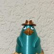 ornitorrinco-platypus-2.jpg Articulated platypus with hat