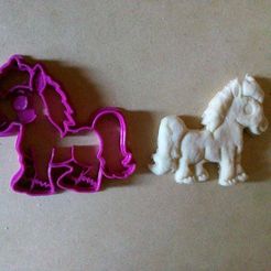 WhatsApp Image 2018-10-15 at 17.45.33.jpeg STL-Datei Horse Cookie Cutter - Horse Cookie Cutter・3D-Druck-Idee zum Herunterladen