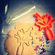 model32.jpg Bubbly Champagne Cookie Cutter