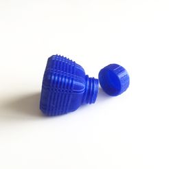 IMG_2061.JPG STL file Bottle and Screw Cap # 41・3D printing model to download