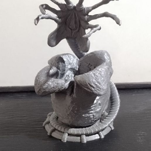 👽 Alien Facehugger Egg Facehugger facehugger・ STL File for 3D printing