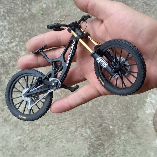 Cruz v10 deals