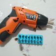 IMG_20200330_104144.jpg Black+Decker KC4815L Hexbit holder