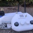 IMG_4295.jpg 3D printed Arduino FPV RC Tracked Car With Controller