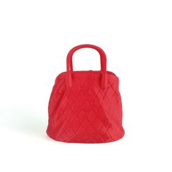 Flower Bag Vase: Where Fashion Meets Floral Elegance