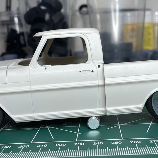 IMG_7756.jpg Budnik Famosa 20-22