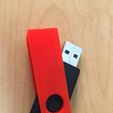 IMG_0218.JPG USB Thumb Drive Dust Cover - Swing