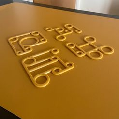 Coasters-1.jpg Archivo STL gratis Posavasos de diseño geométrico・Modelo imprimible en 3D para descargar
