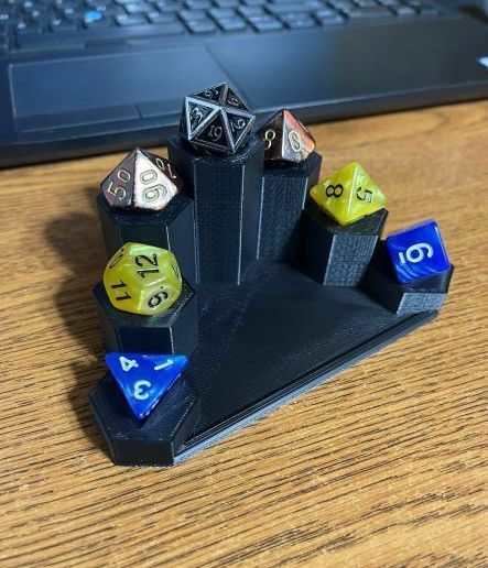 6fe55d3b-9166-474b-be79-a49f5afc76e9.jpg Simplified All-Purpose Dice Rack V3.2