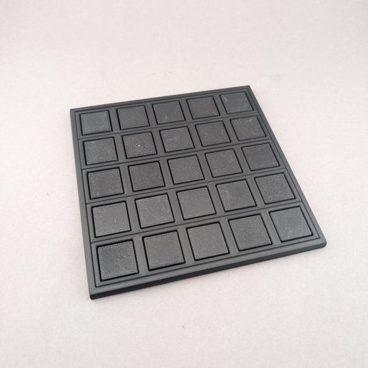 PXL_20250430_193320975.jpg Scaleable Movement Tray 5x5