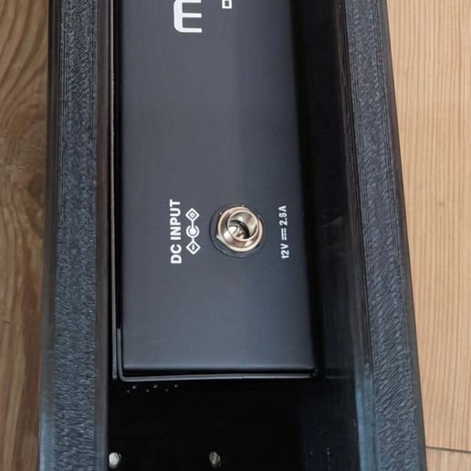 561627433_10106093859952970_2950606730045796259_n.jpg 1u parametrische Rackmount-Box