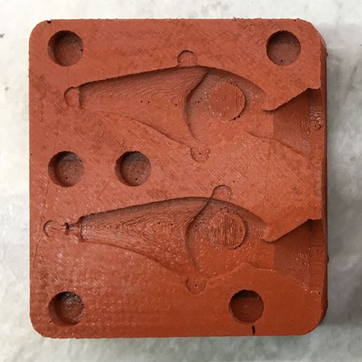 Lead-Hard-Body-0003.jpg Lead Body Tail Spinner Master Mold Box