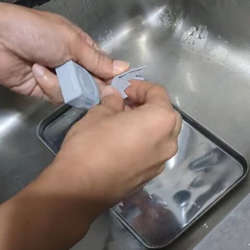 Assem02.jpg Skybound Damanged Arm pour Transformers AotP Superion