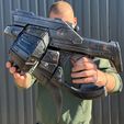Type-52-Pistol-prop-replica-from-Halo-3-by-blasters4masters-9.jpg Type 52 Pistol Halo 3 Weapon Prop Replica