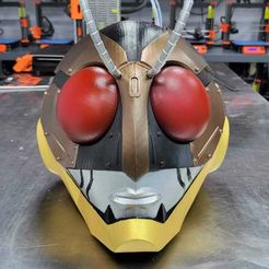 371122846_260217673631472_649623775814358462_n.jpg STL file Kaman rider NO.4 helmet + Simple belt・3D printing template to download