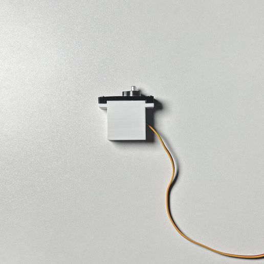 IMG_2777.jpg MG90S Servo Adapter - 128% масштаб