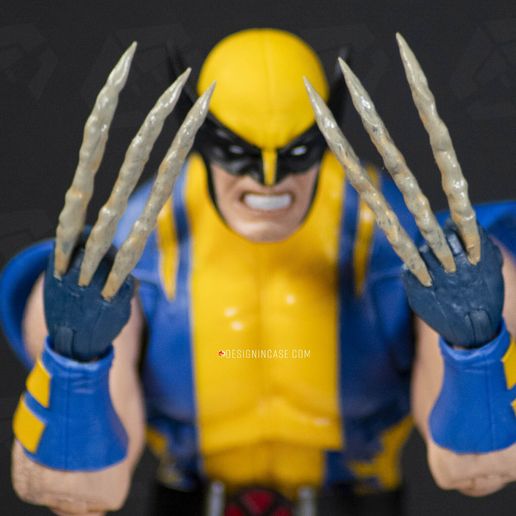 DSC07573.jpg Marvel Legends Wolverine Claw Replacement