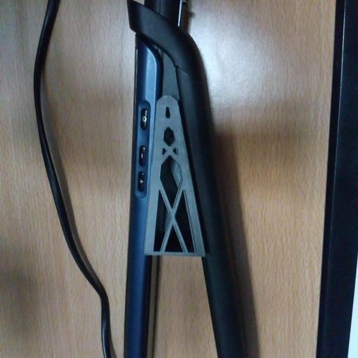 IMG_20191026_083001.jpg Держатель для выпрямителя волос