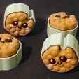 541748032_10160938078671511_2151655568069208455_n.jpg Bubble Waffle Clicker Fidget and Keychain