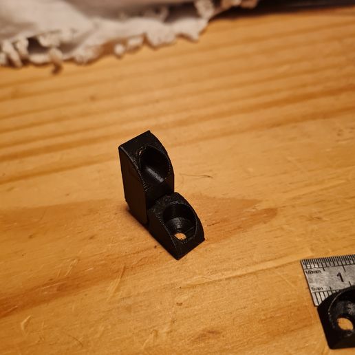 20251022_074930.jpg single hinge