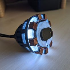 ARC-Charger.jpg Reactor ARC (Smartwatch Charger)