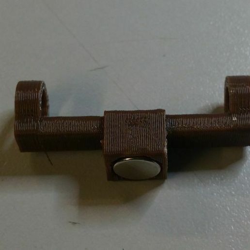 2015-10-20_18.51.38.jpg DS18B20 temperature probe magnet holder