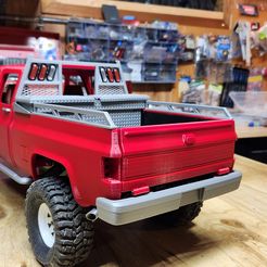 STL file 1/6 scale RC Truck Toolbox ( SCX6 ) 🚚・3D print model to